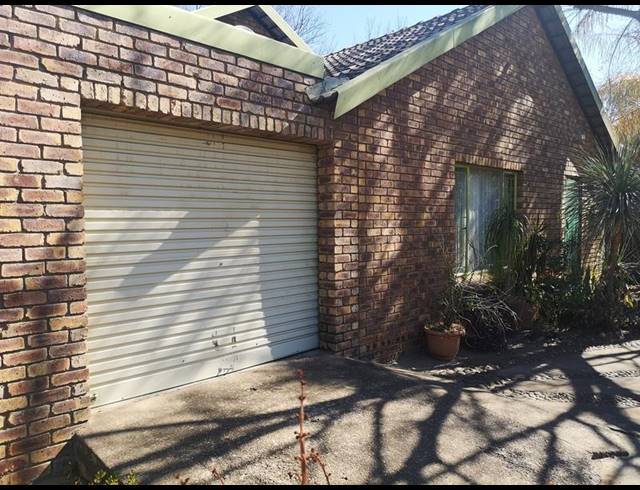 3 BEDROOM HOUSE FOR SALE IN MODIMOLLE